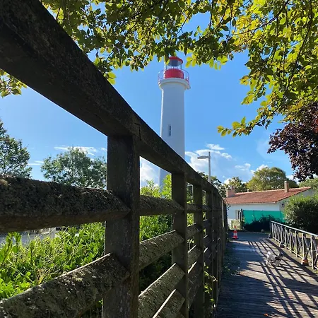 Maison Indépendante En Plein Cœur De Dolus d'Oléron