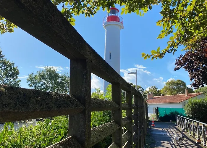 Maison Independante En Plein Coeur De Dolus-d'Oleron